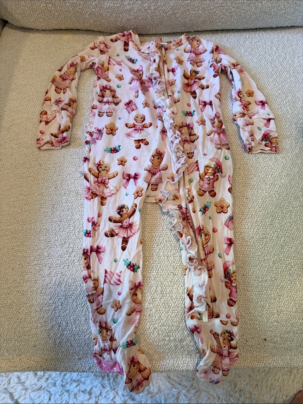 Posh Peanut sweet pink